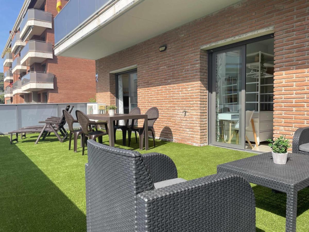 Solarium Con Terraza A 5 Minutos De La Playa Apartman Girona Kültér fotó