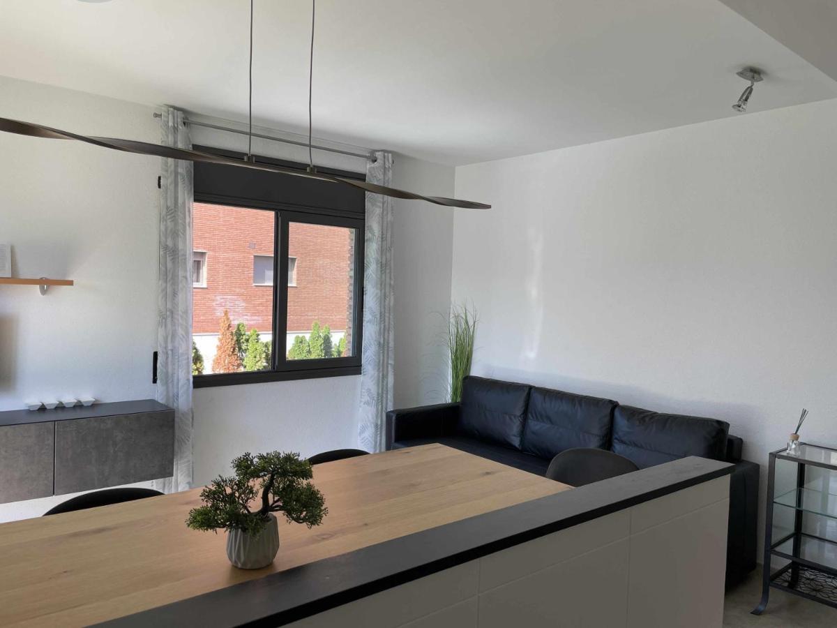 Solarium Con Terraza A 5 Minutos De La Playa Apartman Girona Kültér fotó