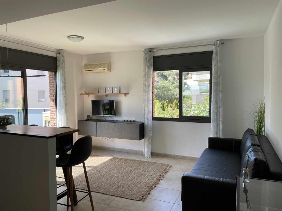 Solarium Con Terraza A 5 Minutos De La Playa Apartman Girona Kültér fotó