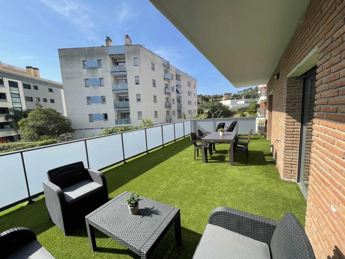 Solarium Con Terraza A 5 Minutos De La Playa Apartman Girona Kültér fotó