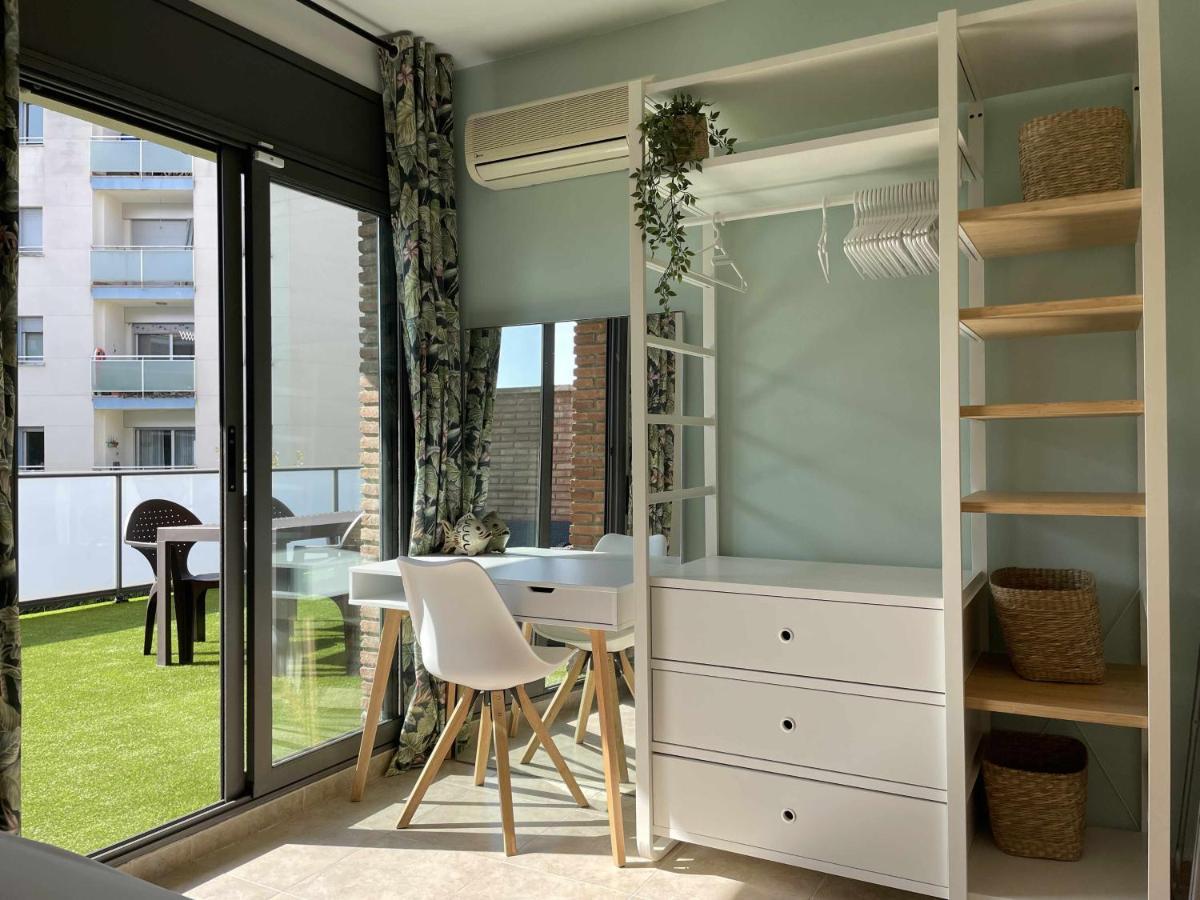 Solarium Con Terraza A 5 Minutos De La Playa Apartman Girona Kültér fotó